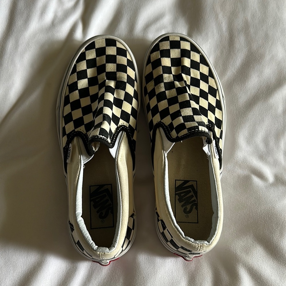 VANS checkered slip on women’s size 7.5